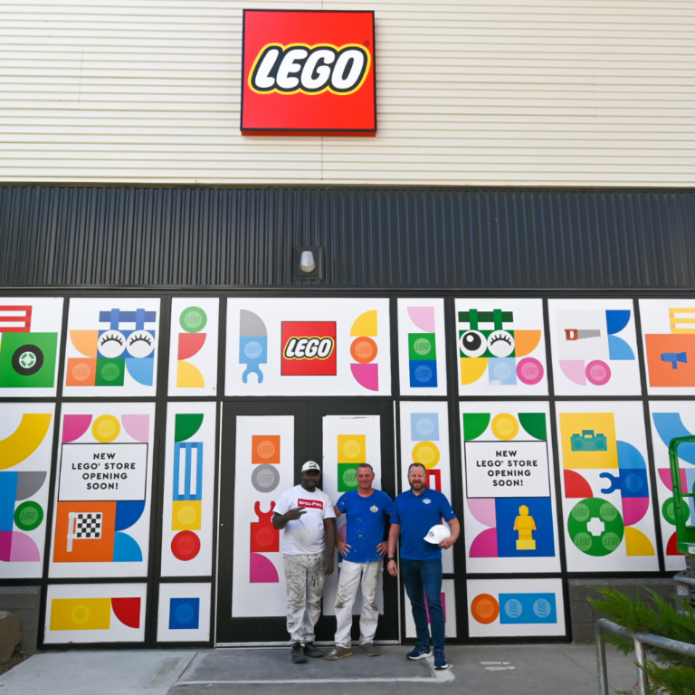 Painting a new LEGO store